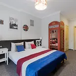Hotel Poeziya Mandriv *