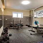 Hotel Poeziya Mandriv *