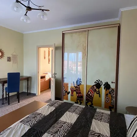 Poeziya Mandriv * Skhidnytsia