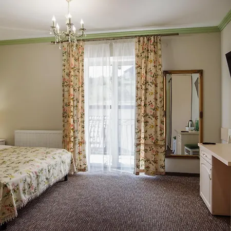 Poeziya Mandriv * Skhidnytsia